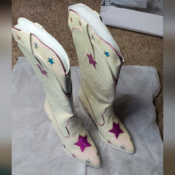 SOLD* YRU Space Cowgirl Glitter Boots - Picture 6 of 11